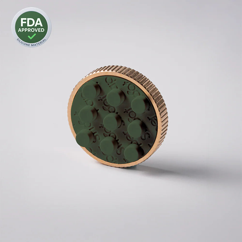 Accessories: Aura Bricks Brass Screw-On Lens Cap